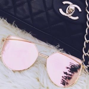 Stylish, trendy rose gold metallic sunglasses